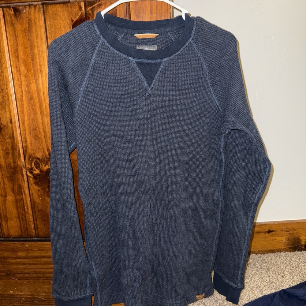 LL bean navy thermal long sleeve